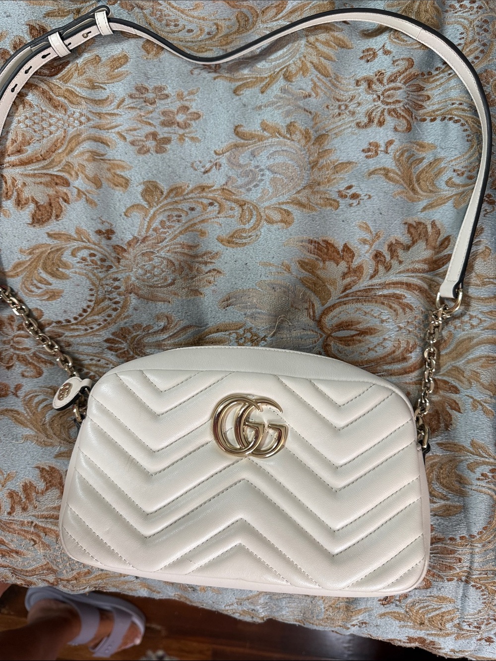 Gucci GG Marmont small camera bag